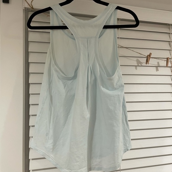 Lululemon tank - Picture 2 of 2